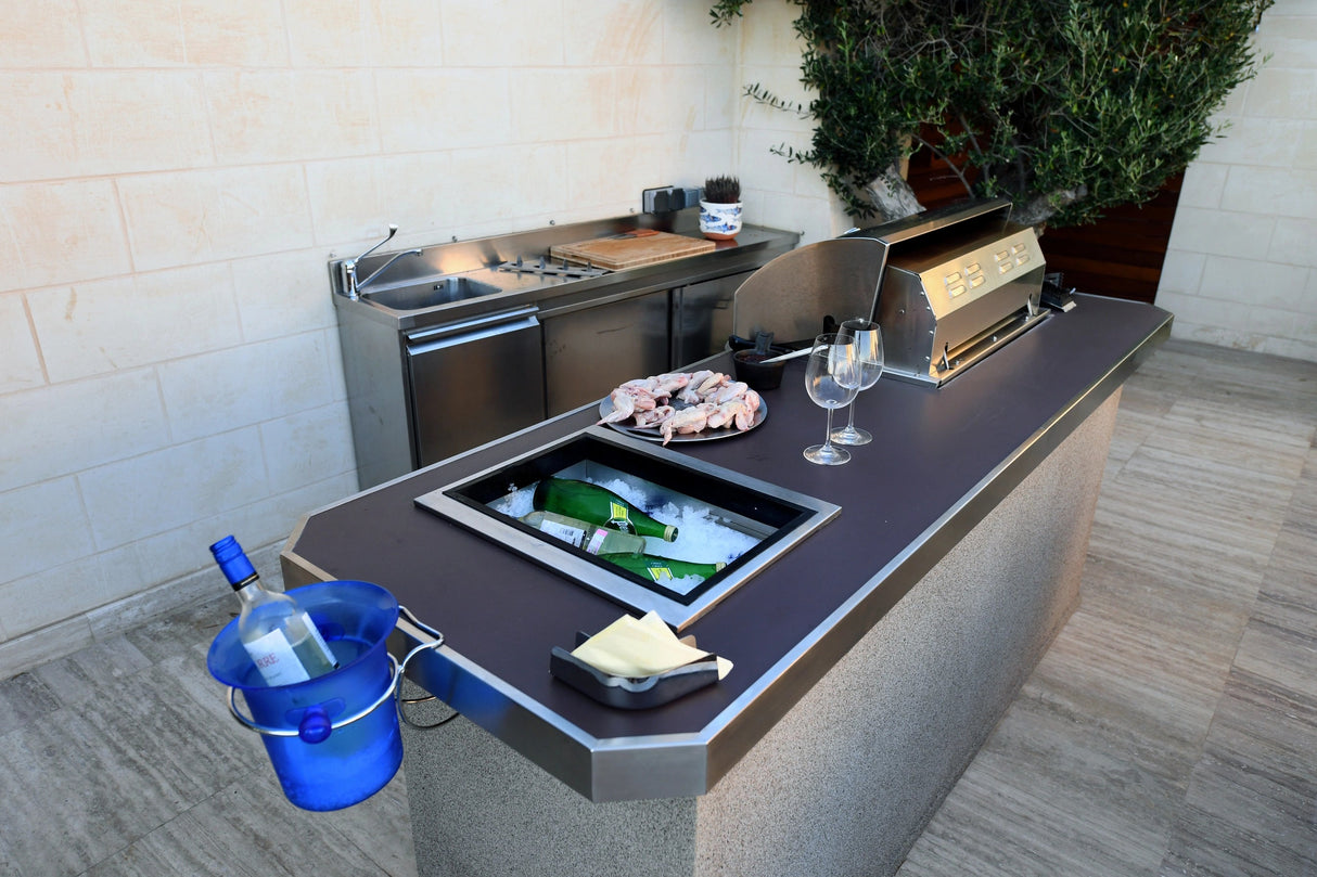 Bull Gourmet - Q L Shaped Outdoor Kitchen Island & Grill - Viva Alfresco