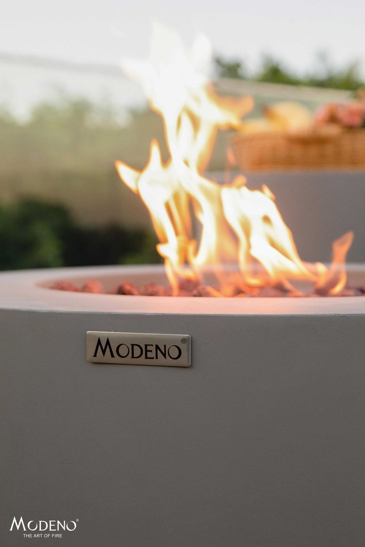 Elementi Modeno Waterford Fire Table - Viva Alfresco