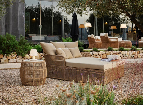 Skyline Design Calixto Daybed with Sunbrella Cushion - Viva Alfresco